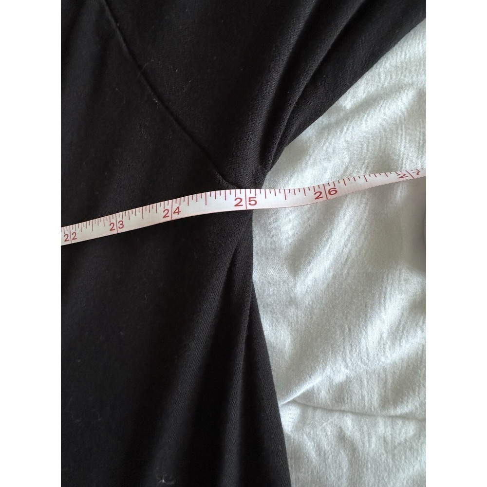 Sew In Love Round Neck Top Plus Size Black Top, Blouse 2x EUC, Stretchy - Picture 5 of 9